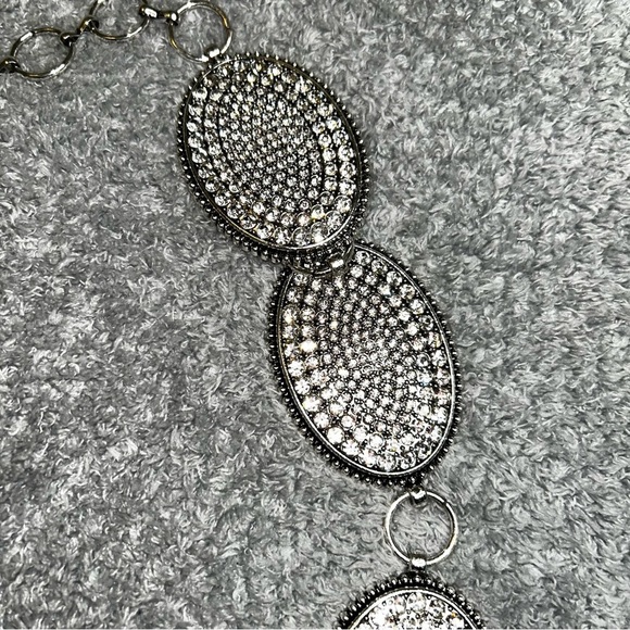 Forever 21 Silver Oval Link Belt - Picture 3 of 7